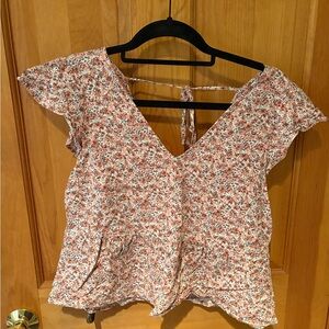 Abercrombie women’s floral shirt